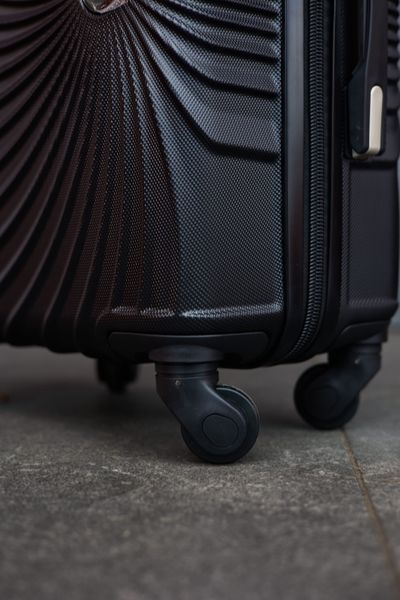 Валіза Madisson 44603 велика 99л чорна (44603-L-Black) 44603-L-Black фото