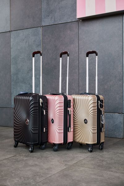 Валіза Madisson 44603 велика 99л чорна (44603-L-Black) 44603-L-Black фото